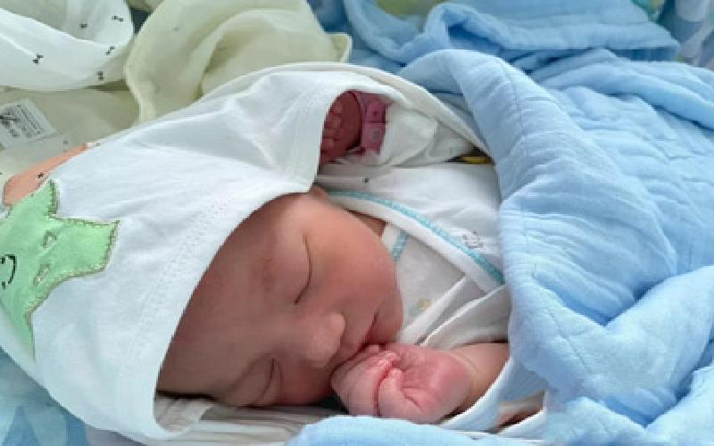 宝贝把试管结满代生